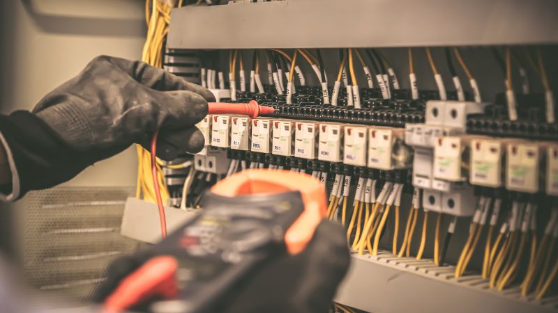 Circuit Breaker Wiring in Prescott Valley, AZ